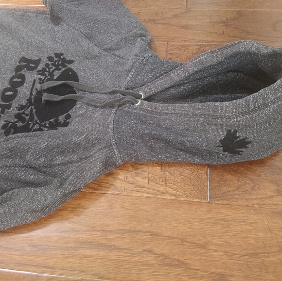 Roots Sweaters - Picture 6 of 6